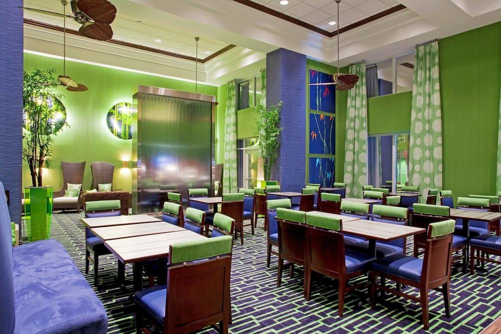Holiday Inn Express Hotel & Suites Orlando - Apopka By Ihg Forest City Eksteriør billede