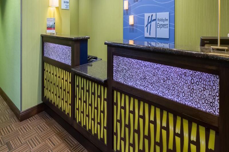 Holiday Inn Express Hotel & Suites Orlando - Apopka By Ihg Forest City Eksteriør billede