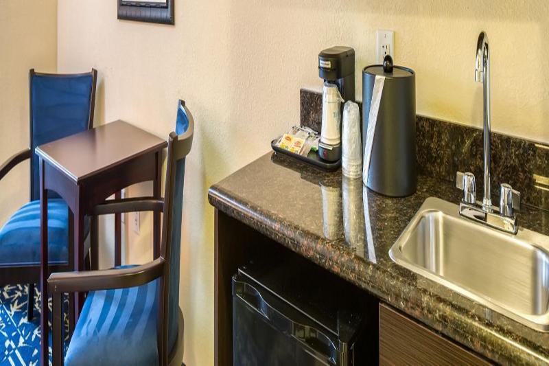 Holiday Inn Express Hotel & Suites Orlando - Apopka By Ihg Forest City Eksteriør billede